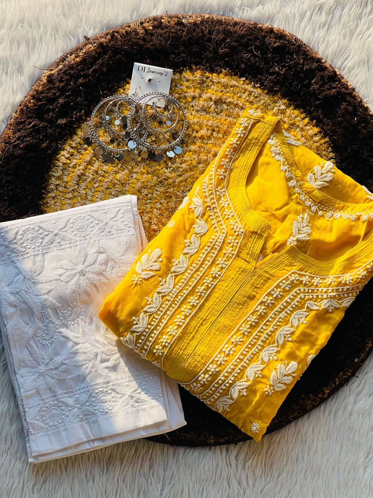 Pre Order : 3D muslin Lucknowi Chikankari - SuratHausBerlin