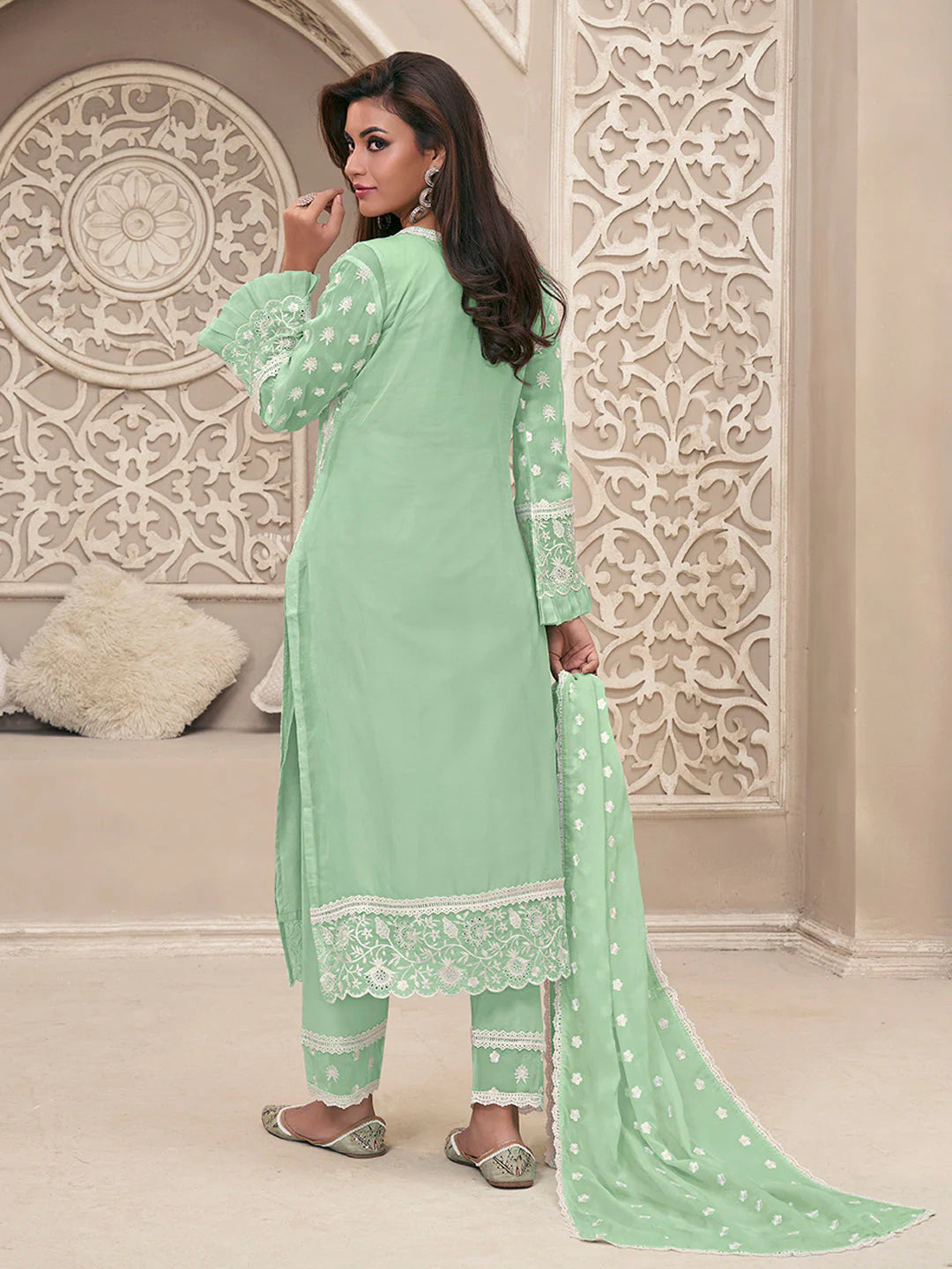 Mint Green with Schiffli Work Organza Set with inner - SuratHausBerlin