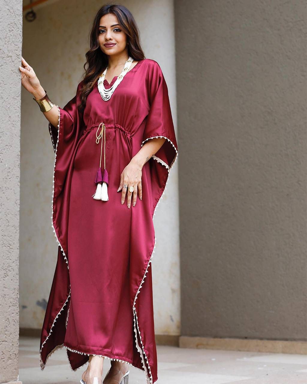 Stylish Satin Kaftan - SuratHausBerlin