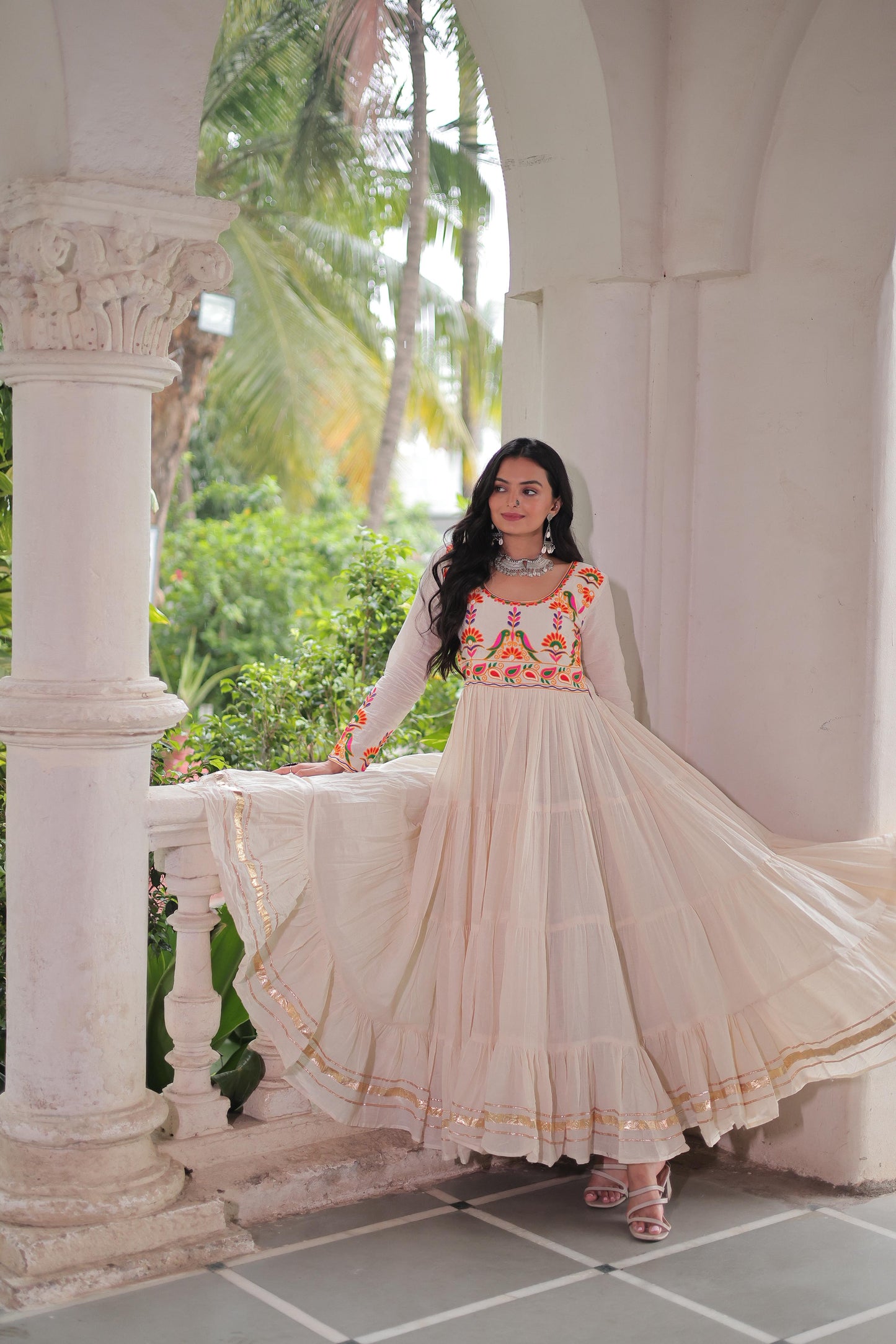 12Meter Flair - Navratri Off-White Embroidered Gown - SuratHausBerlin
