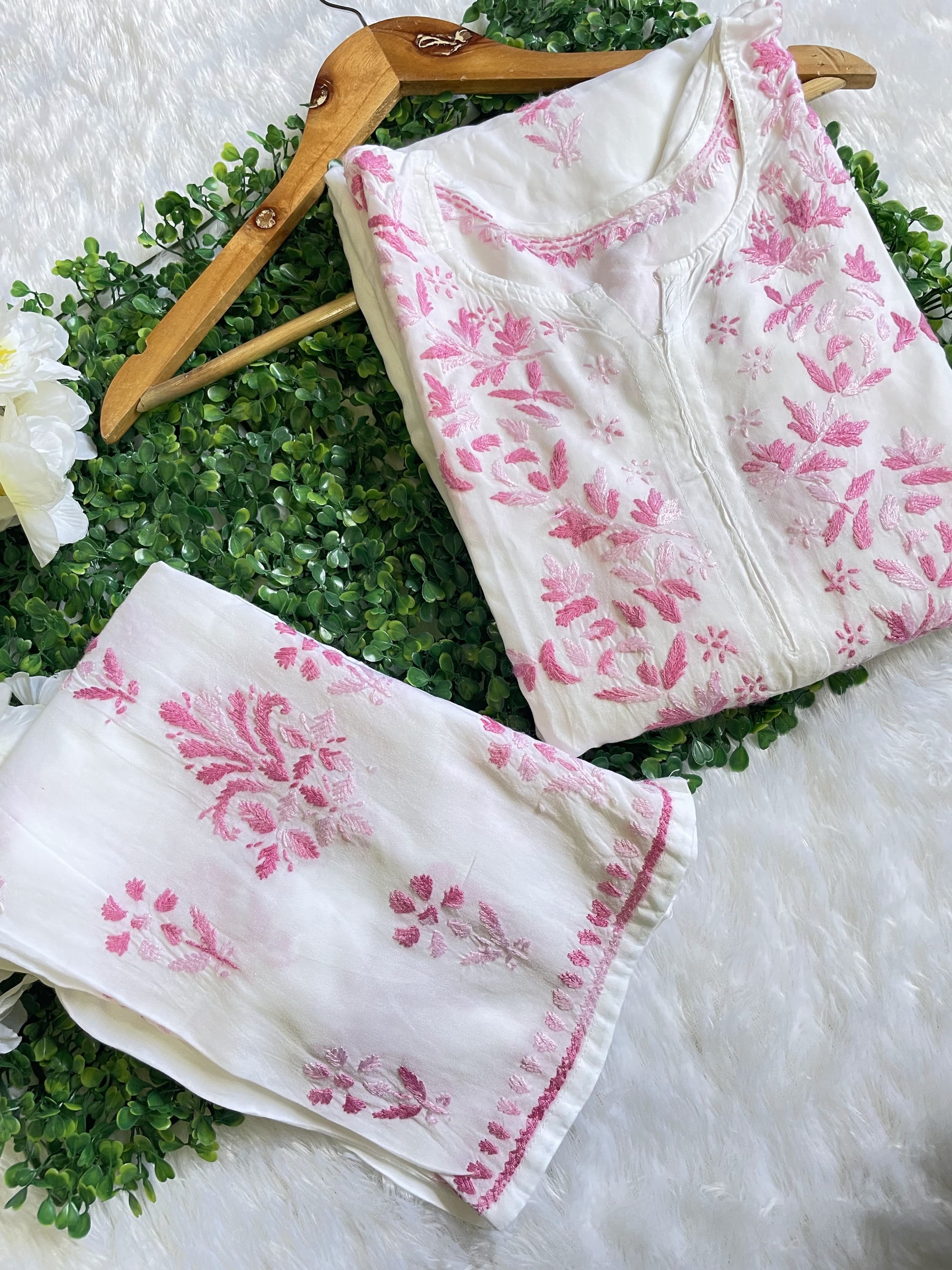 Rayon White Kurti Plazo set- pre order ! - SuratHausBerlin 