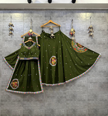 Pure khadi cotton Aari work chaniya choli- Pre order only - SuratHausBerlin 