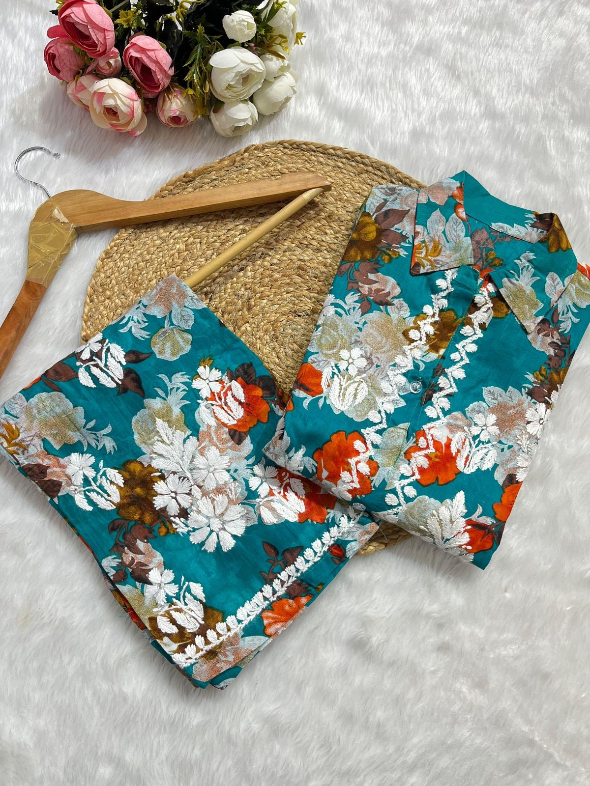 Floral Mul Mul Co-Ord Set -Lucknowi handwork - SuratHausBerlin 