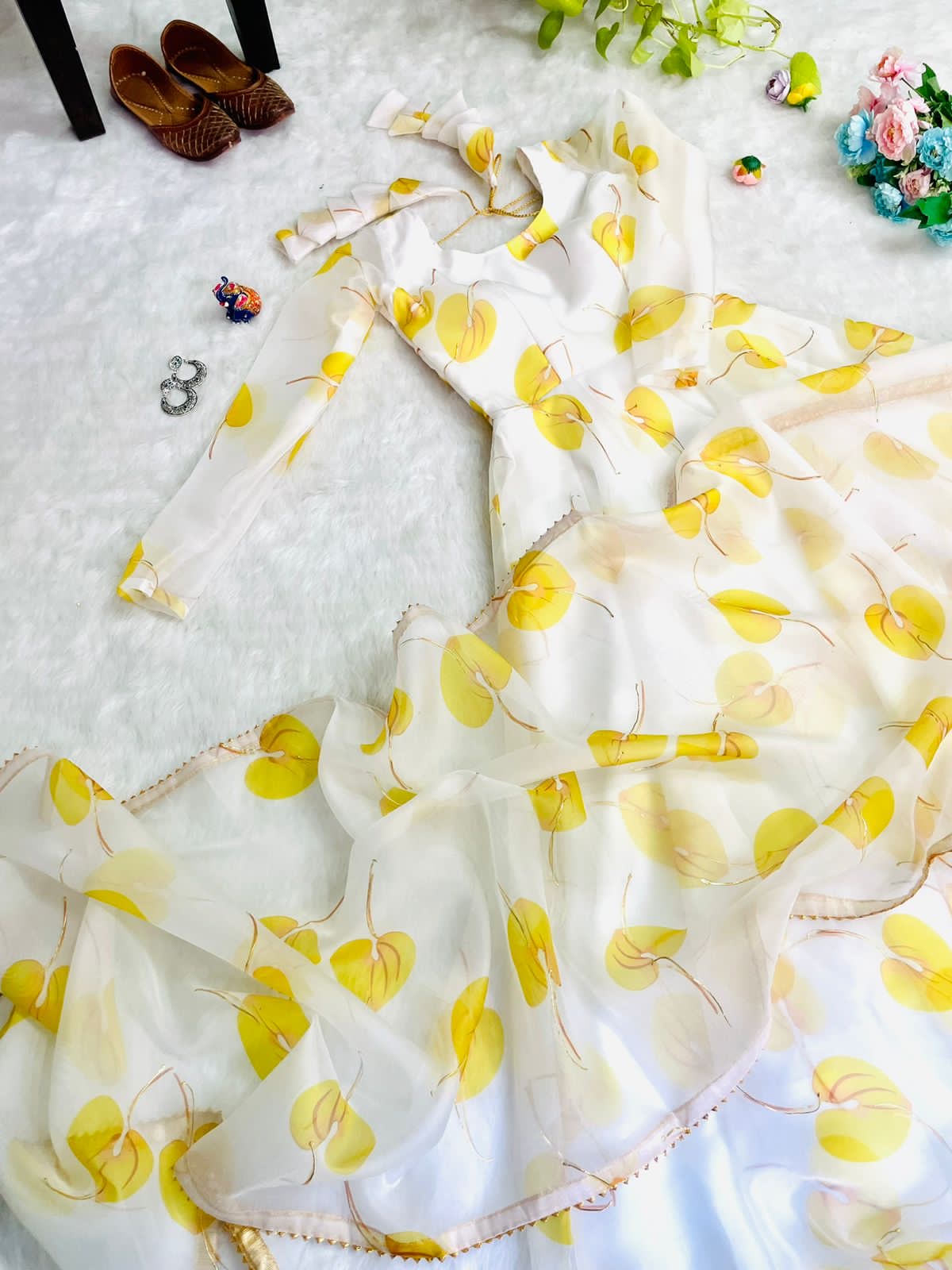 Organza Taby Silk Gown with Dupatta - SuratHausBerlin 