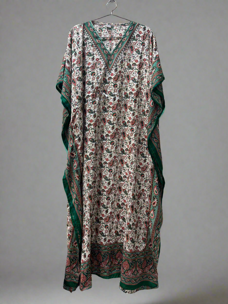 Summer Kaftan in ethnic print - SuratHausBerlin 