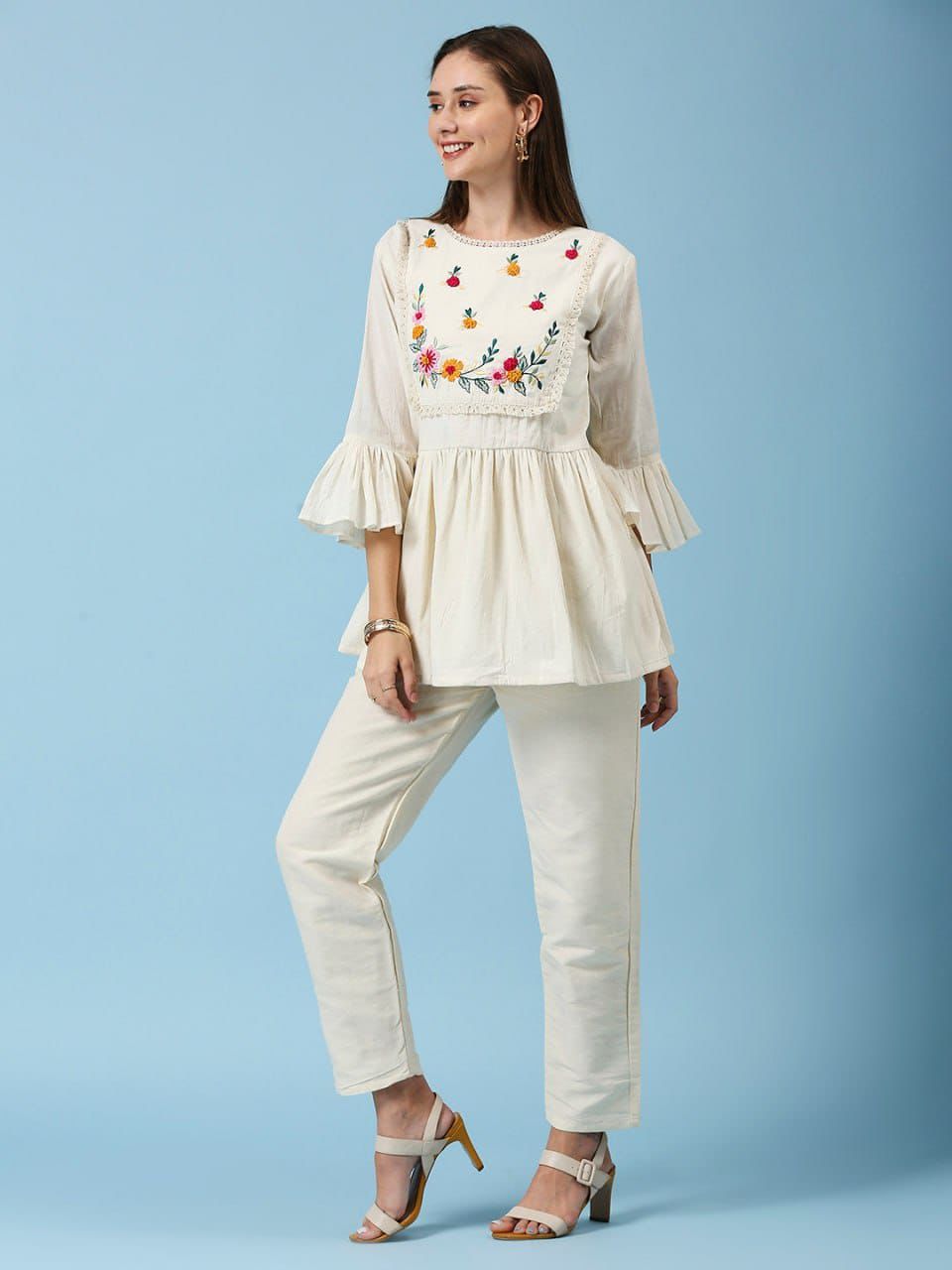 Pure khadi cotton top with floral embroidery - SuratHausBerlin 