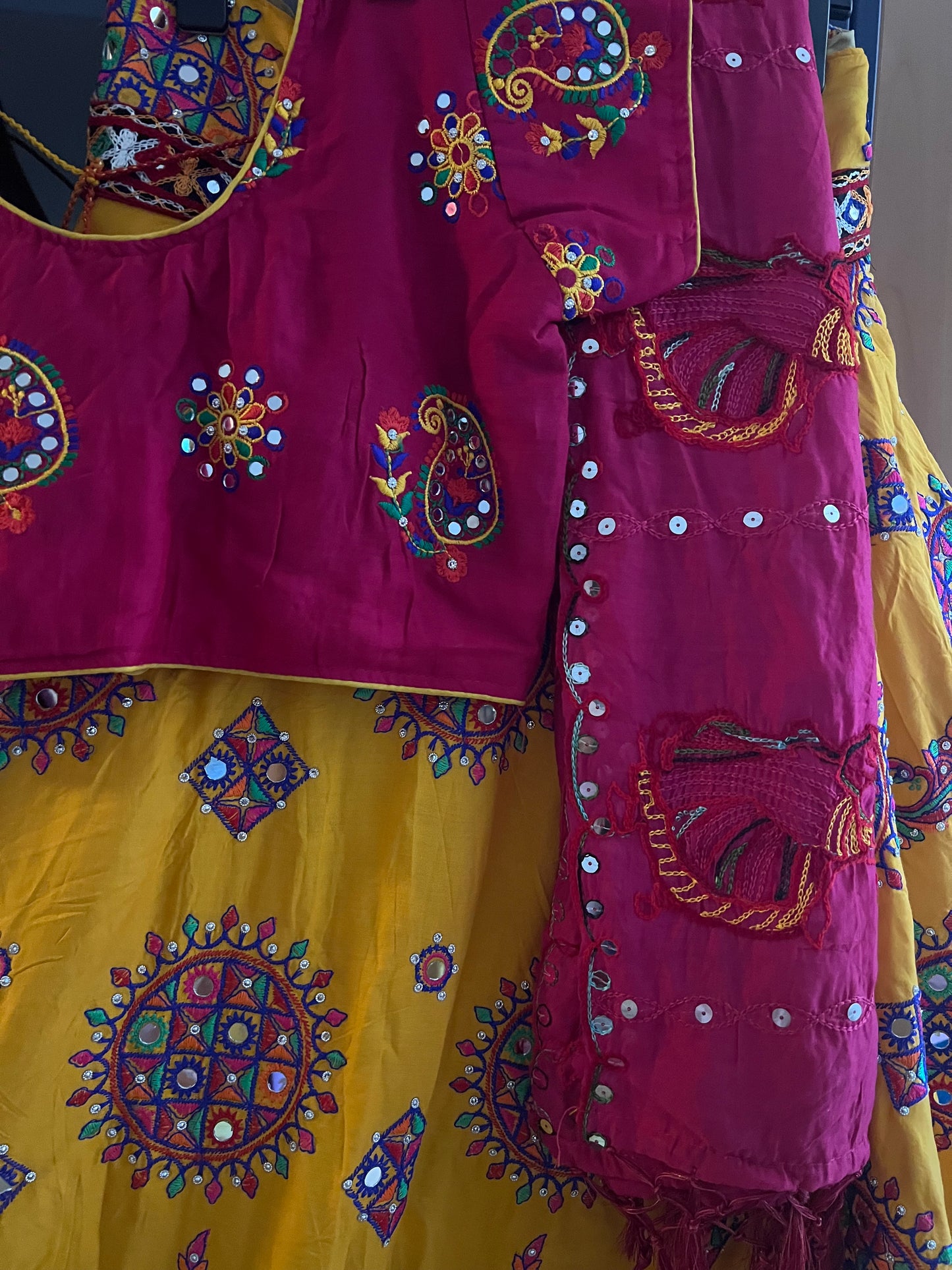 Traditional Gujarati Chaniya Choli set