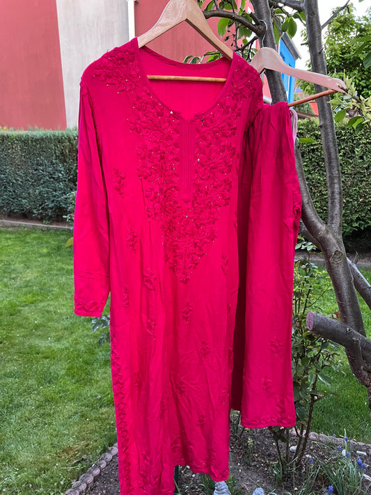 Heavy Rayon Mukaish work - Handwork chikankari same tone - SuratHausBerlin 