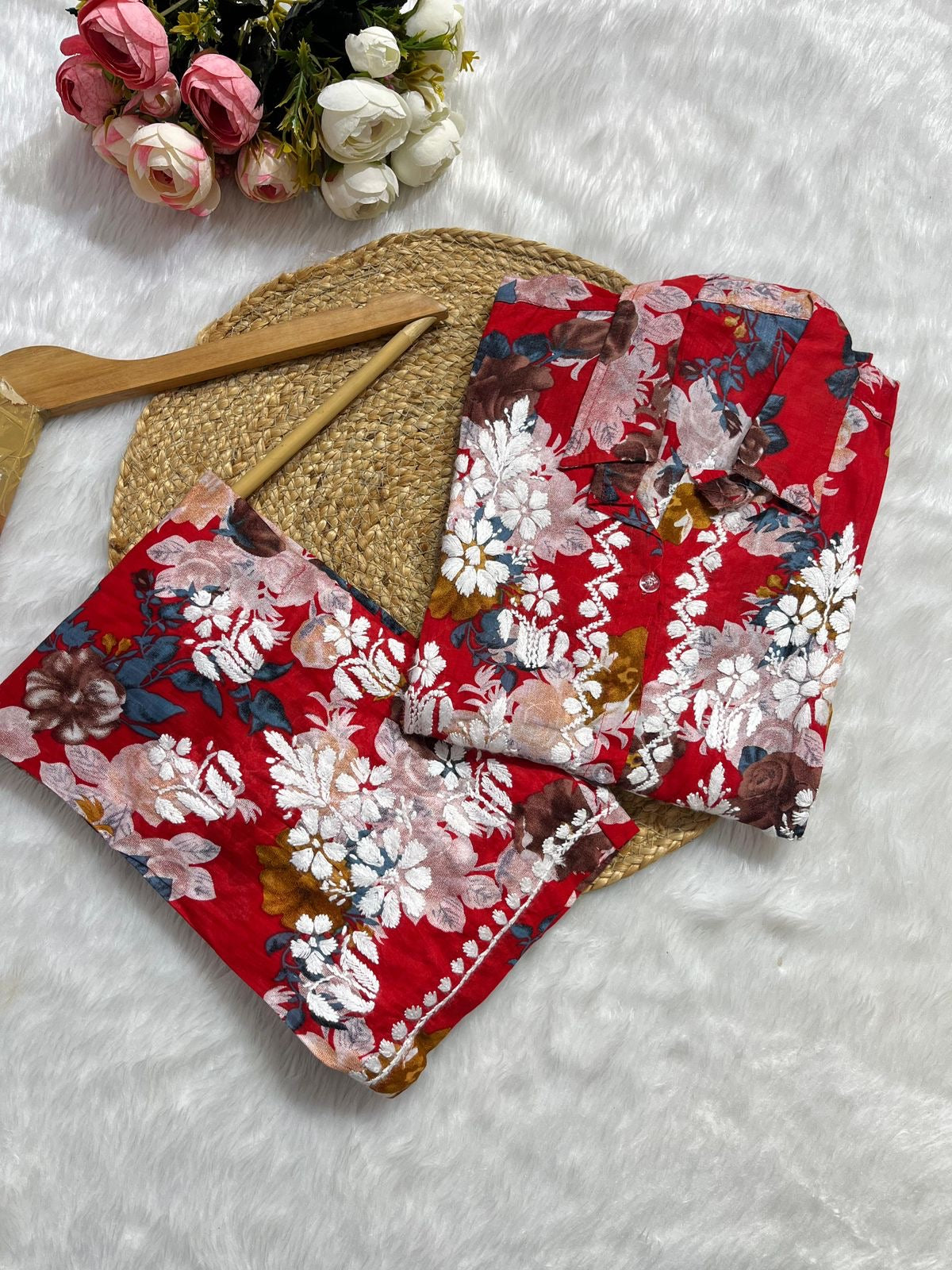 Floral Mul Mul Co-Ord Set -Lucknowi handwork - SuratHausBerlin 