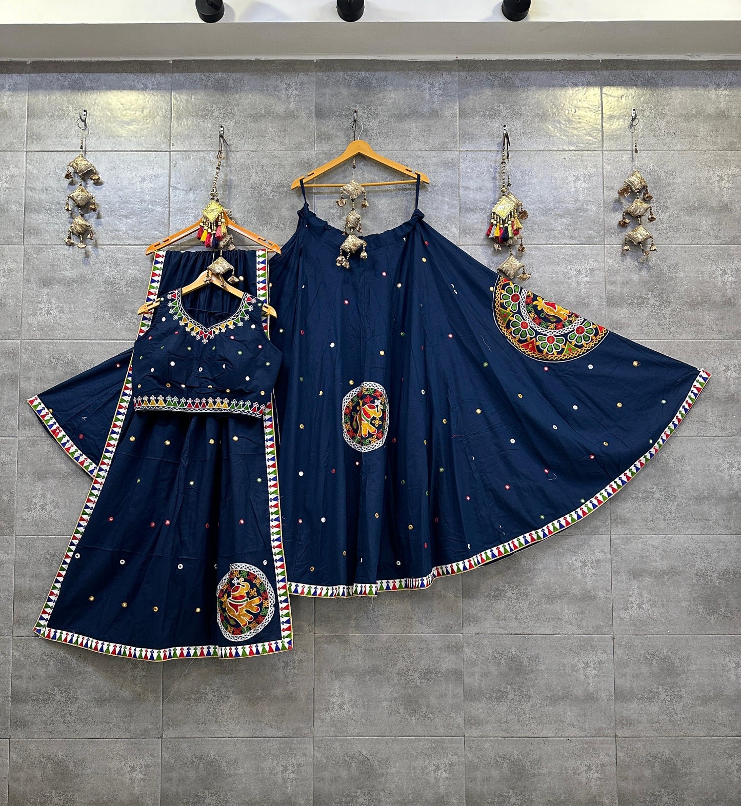 Pure khadi cotton Aari work chaniya choli- Pre order only - SuratHausBerlin 
