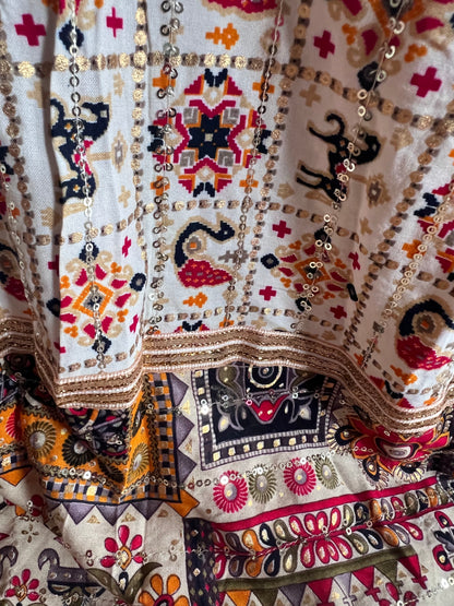 Patola Chaniya Choli with Sequence work - SuratHausBerlin 