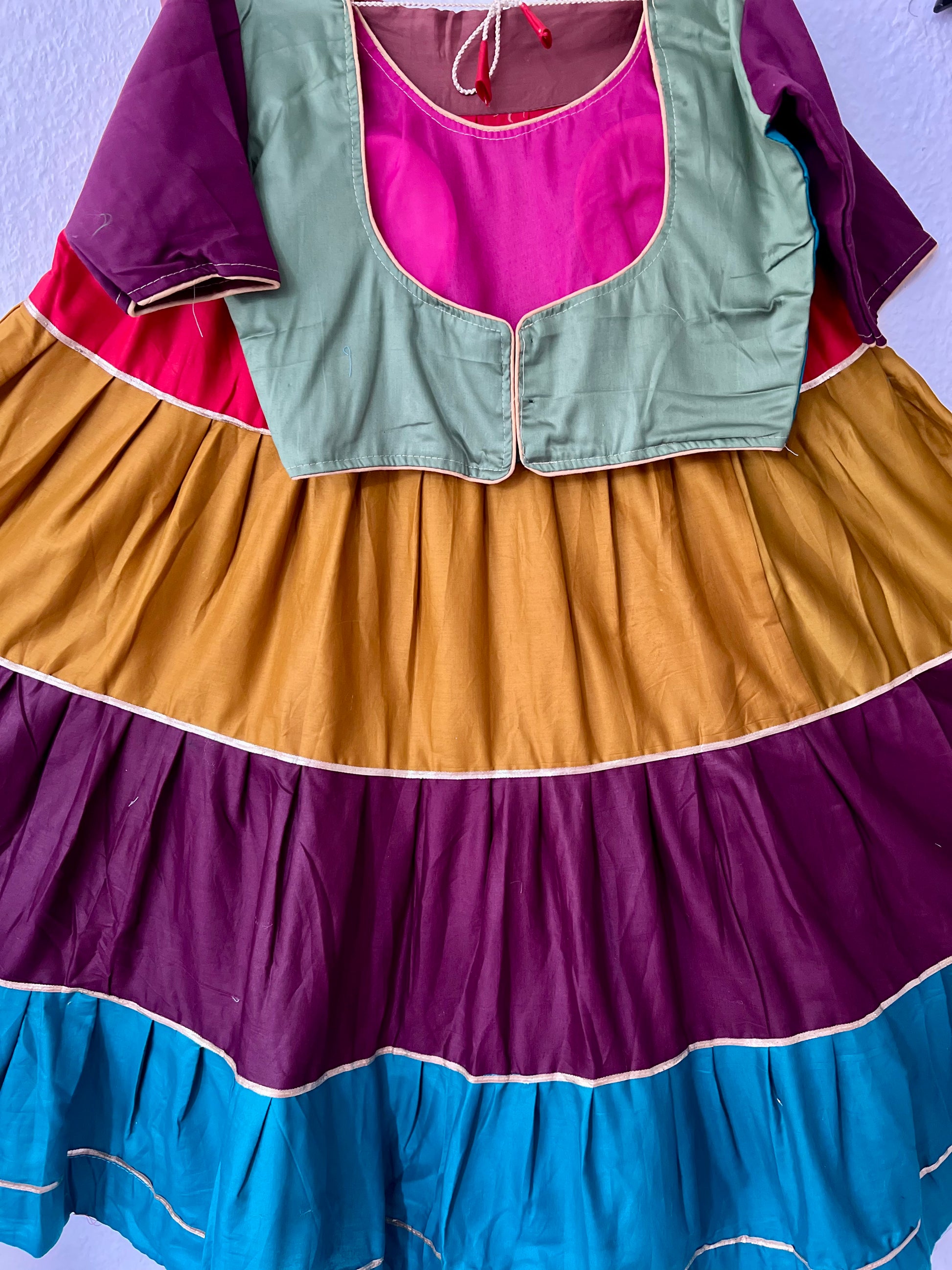 Multi color Chaniya Choli set - SuratHausBerlin 