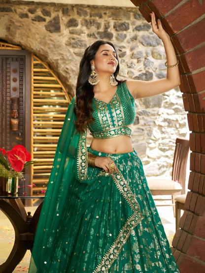 Festive Dola silk lehenga - SuratHausBerlin 