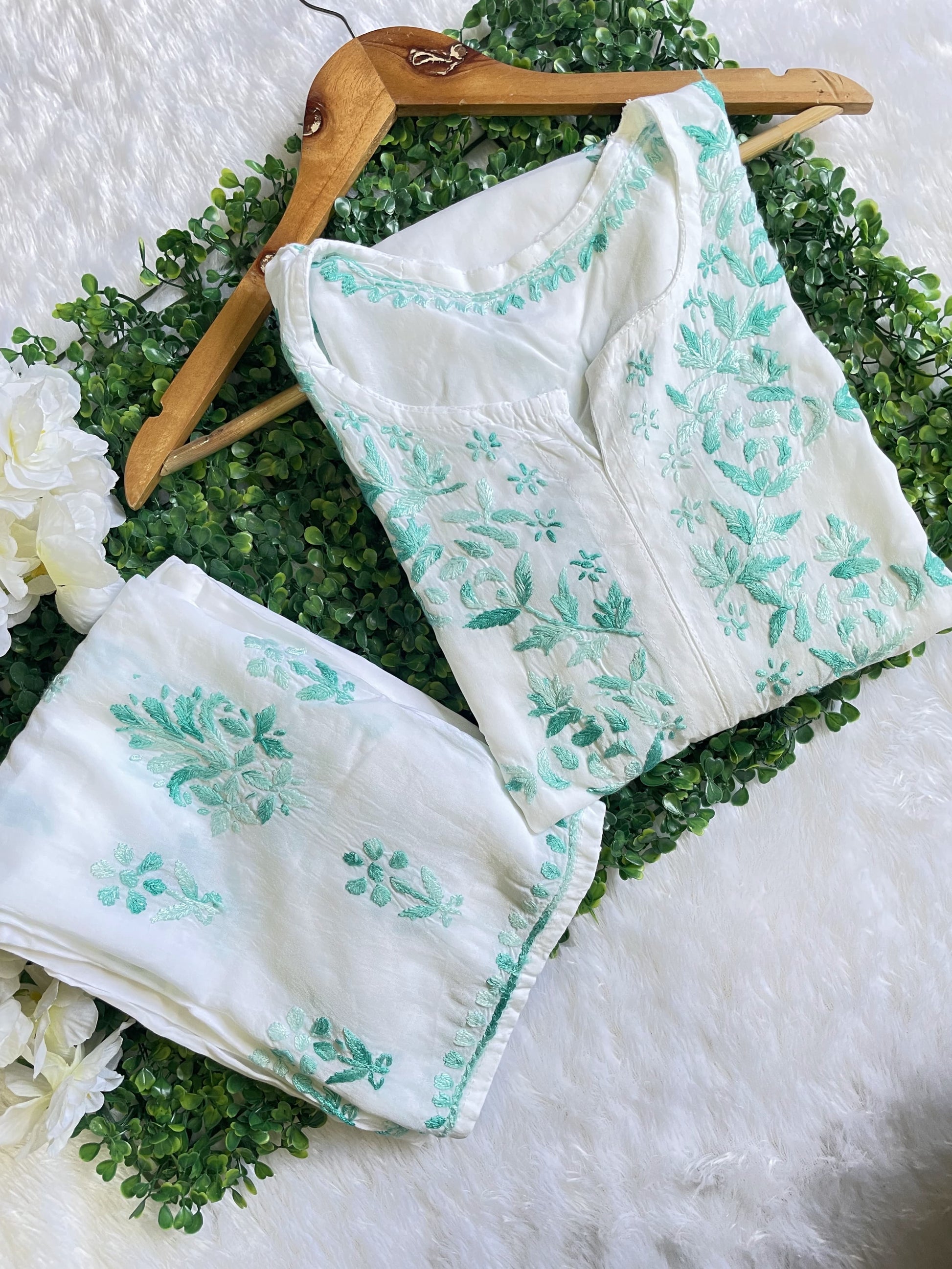 Rayon White Kurti Plazo set- pre order ! - SuratHausBerlin 