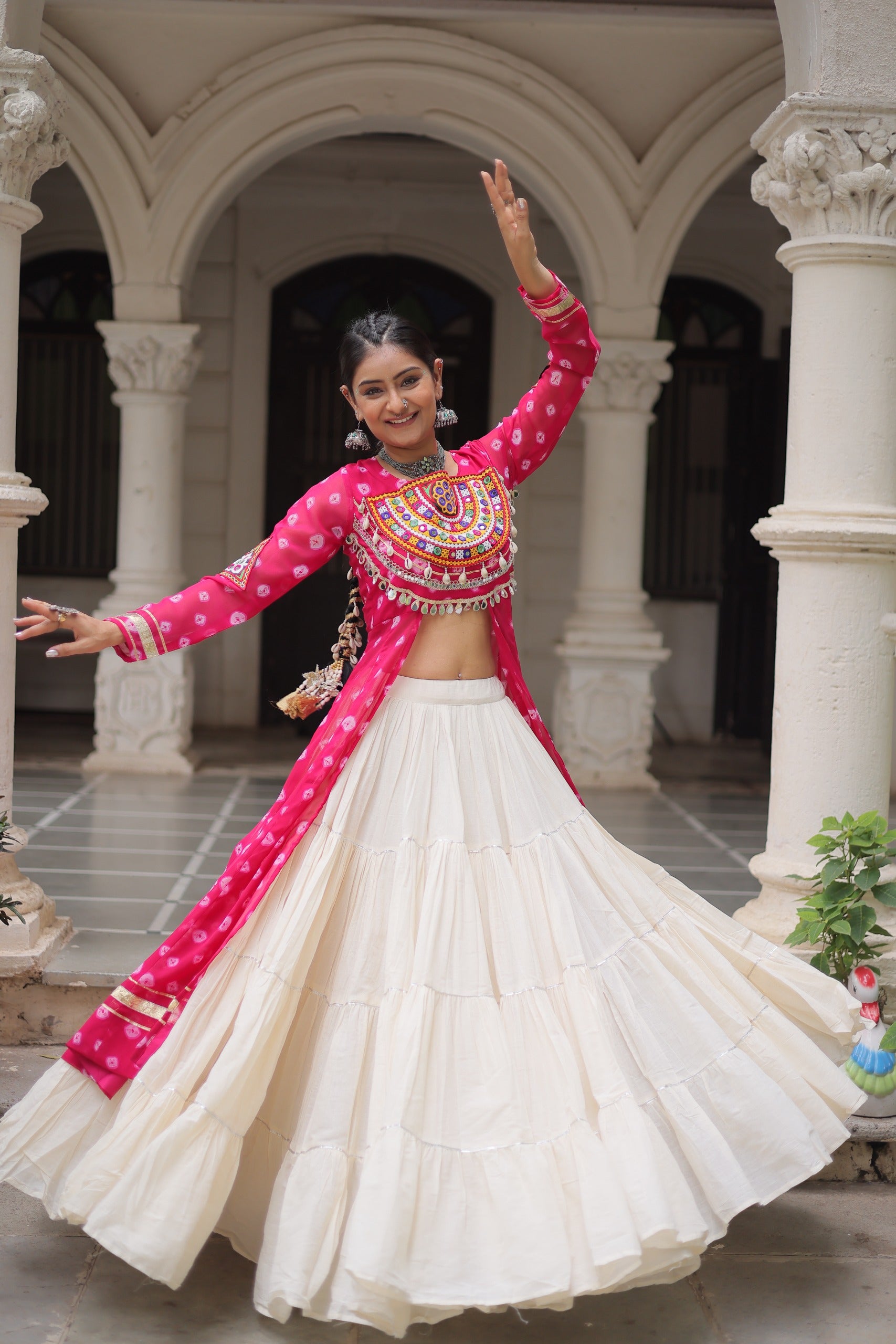 Bandhani Bliss: Lehenga + Kutchi Work Kurti - SuratHausBerlin 
