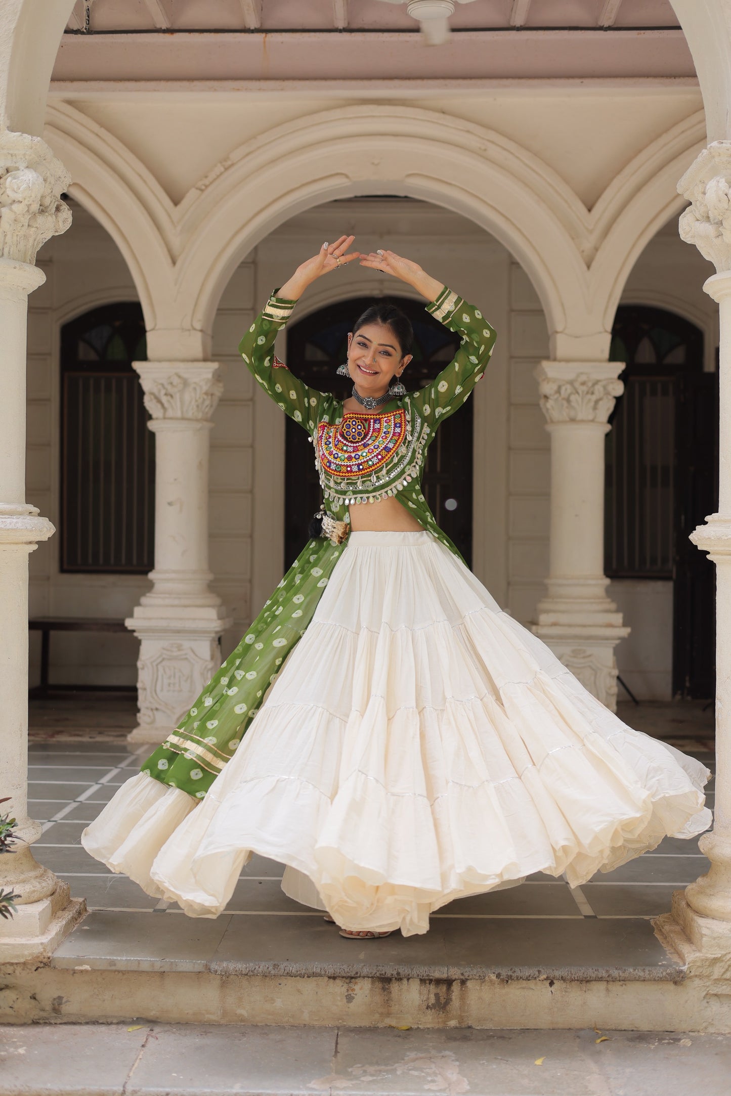 Bandhani Bliss: Lehenga + Kutchi Work Kurti - SuratHausBerlin 