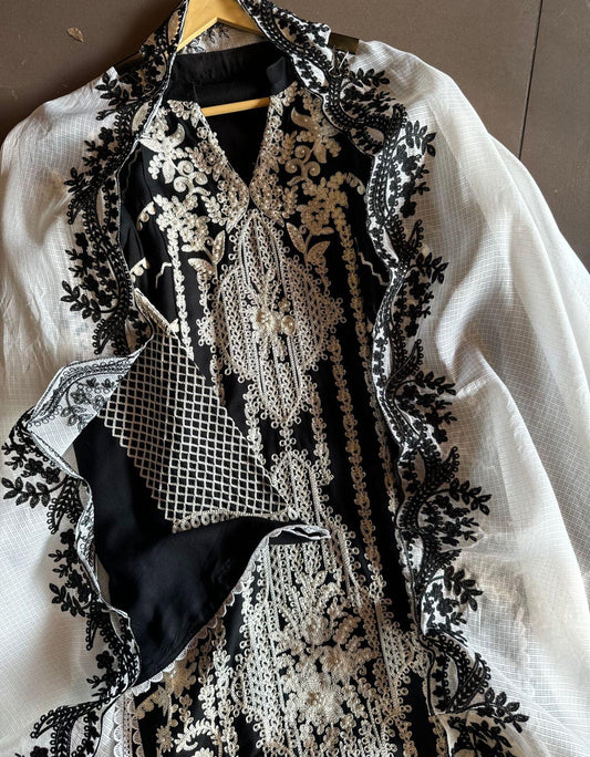 Designer Pakistani Suit