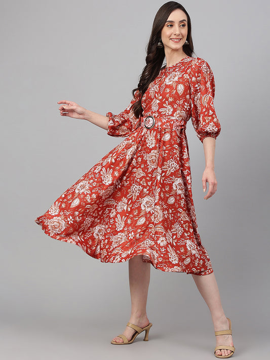 Ausgestelltes Westernkleid aus Crêpe mit Digitaldruck für Damen in Rostrot